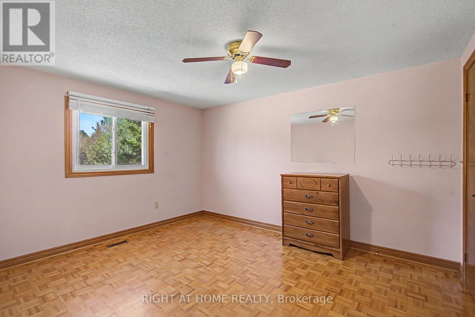 9 Lady Diana Court, Whitchurch-Stouffville, Ontario  L4A 2C9 - Photo 29 - N12959278