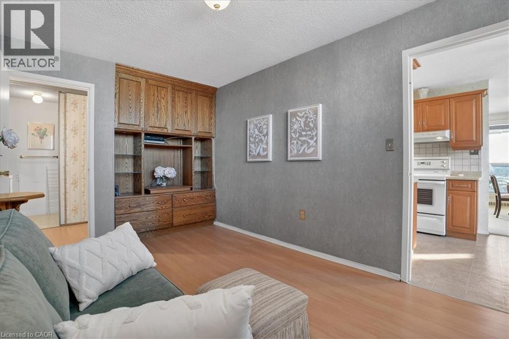 19 Woodlawn Road E Unit# 706, Guelph, Ontario  N1H 7B1 - Photo 23 - 40814218