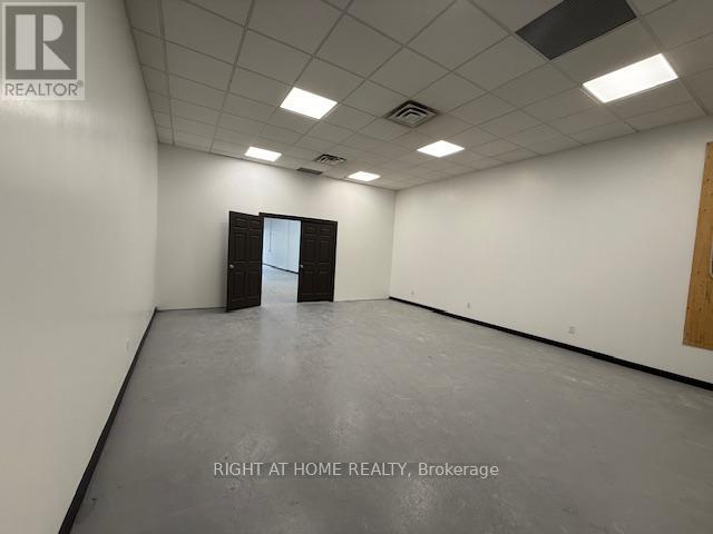 30 C Fordhouse Boulevard, Toronto, Ontario  M8Z 1M6 - Photo 12 - W12615994