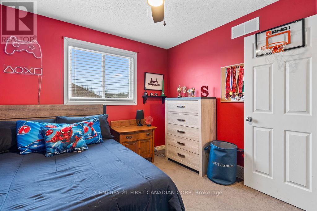 17 Cottonwood Drive E, St. Thomas, Ontario  N5P 4M3 - Photo 29 - X12959332
