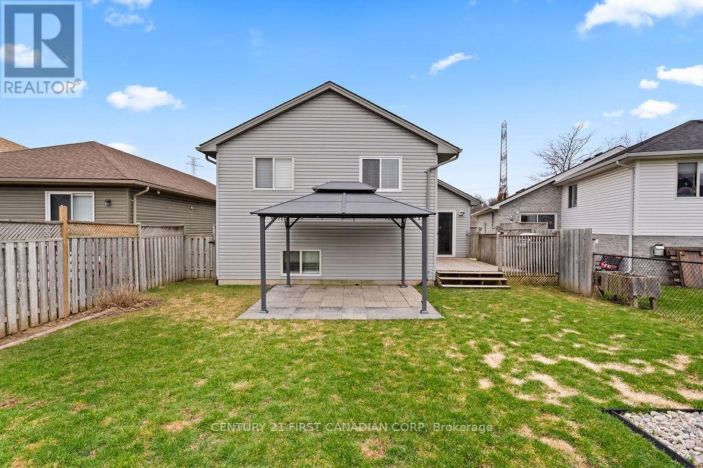 17 Cottonwood Drive E, St. Thomas, Ontario  N5P 4M3 - Photo 41 - X12959332