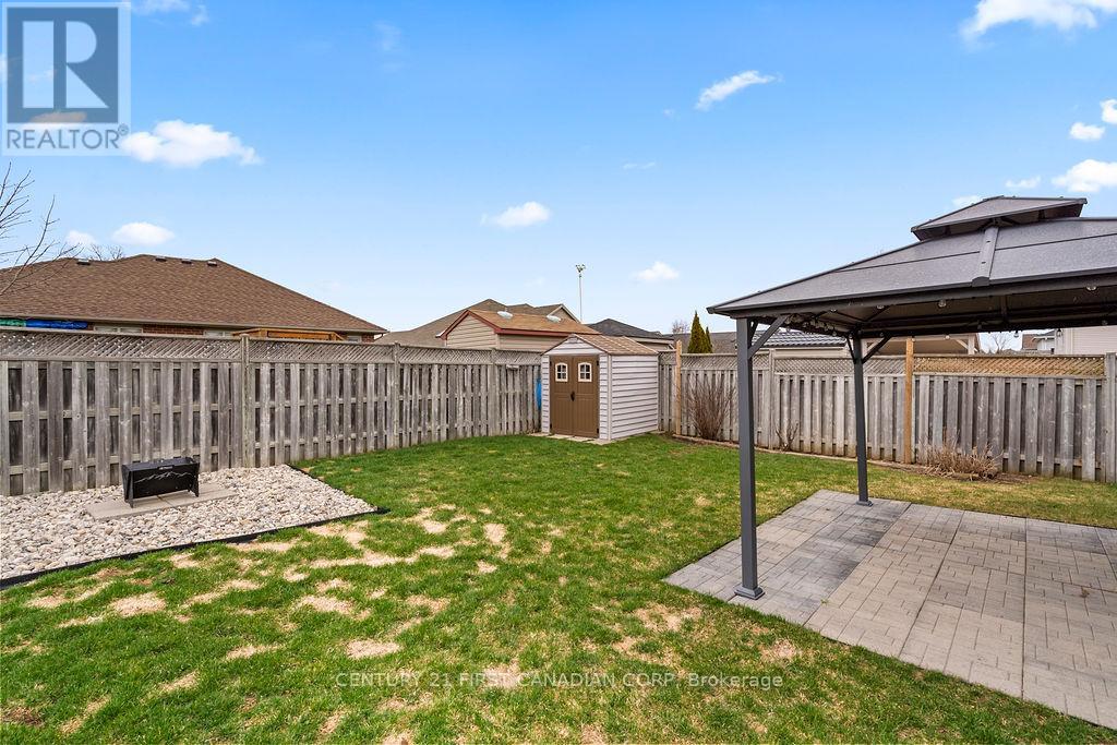 17 Cottonwood Drive E, St. Thomas, Ontario  N5P 4M3 - Photo 42 - X12959332