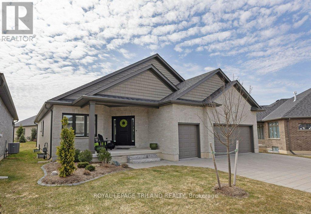 1566 Ed Ervasti Lane, London South, Ontario  N6K 5R7 - Photo 2 - X12959402