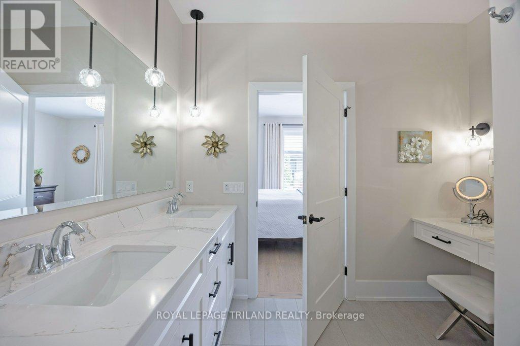 1566 Ed Ervasti Lane, London South, Ontario  N6K 5R7 - Photo 26 - X12959402