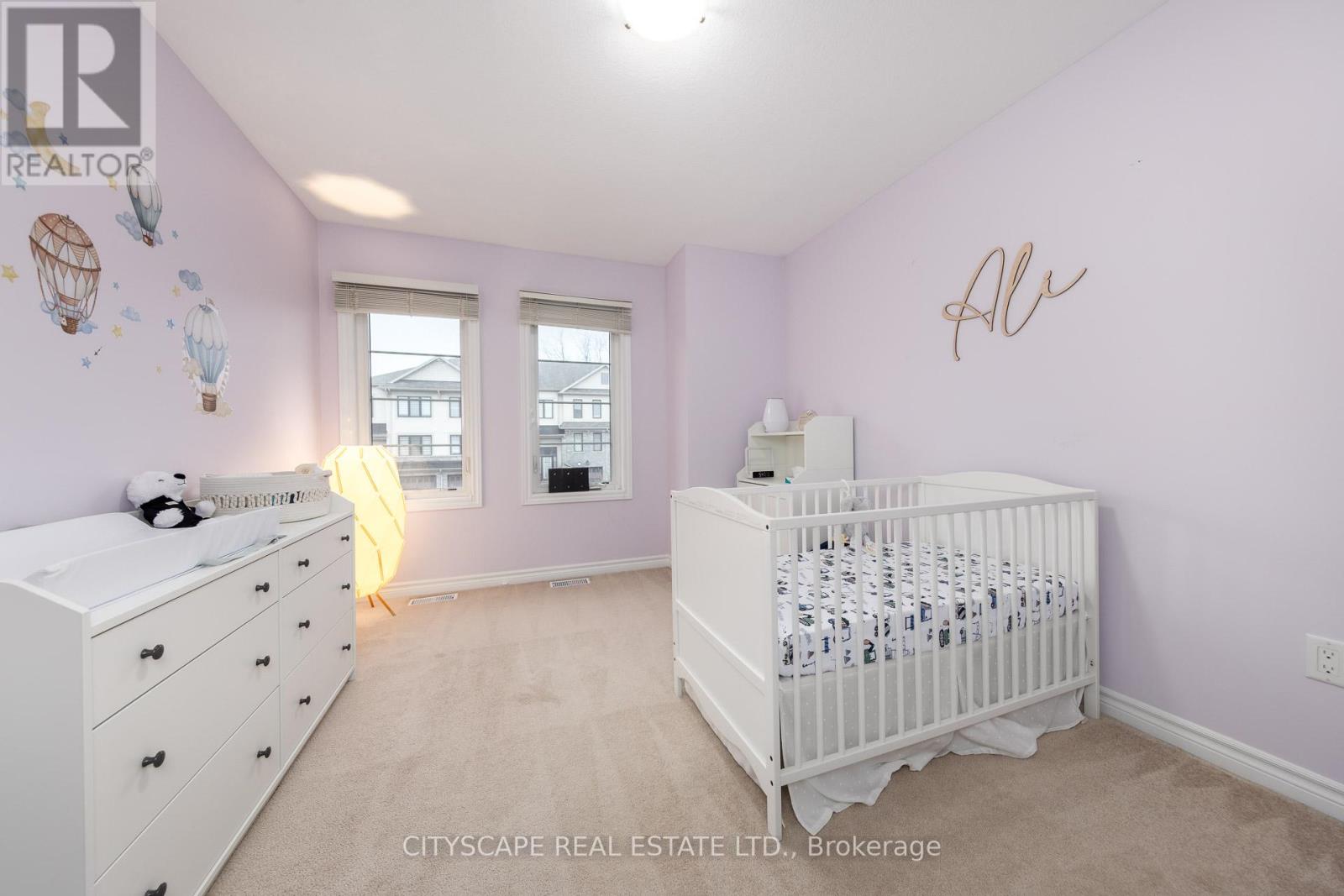 121 Crafter Crescent, Hamilton, Ontario  L8J 0H8 - Photo 24 - X12941810