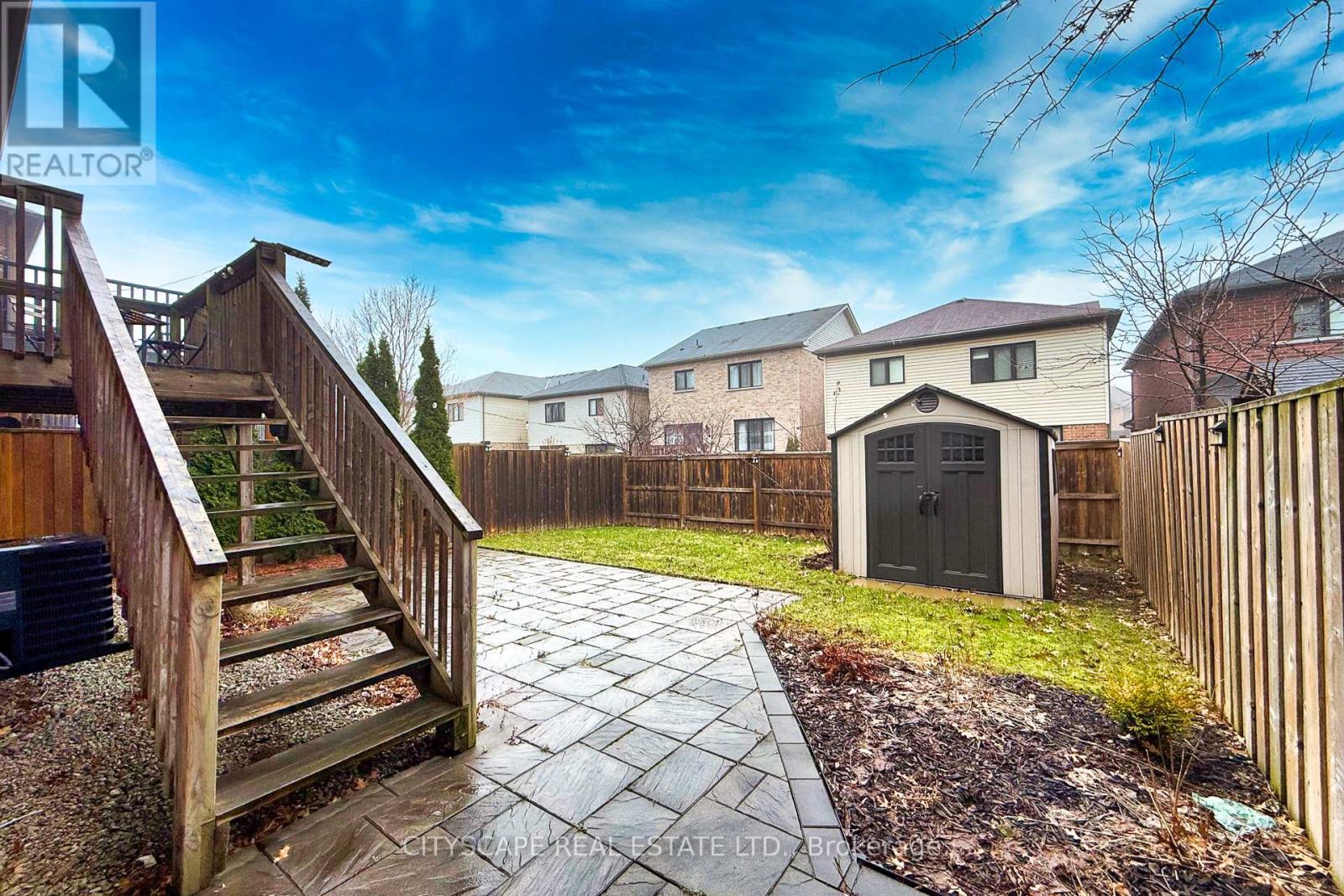 121 Crafter Crescent, Hamilton, Ontario  L8J 0H8 - Photo 45 - X12941810