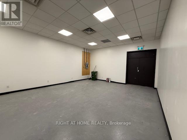 30 C Fordhouse Boulevard, Toronto, Ontario  M8Z 1M6 - Photo 11 - W12615994