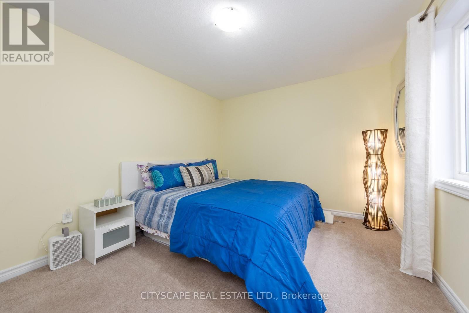 121 Crafter Crescent, Hamilton, Ontario  L8J 0H8 - Photo 29 - X12941810