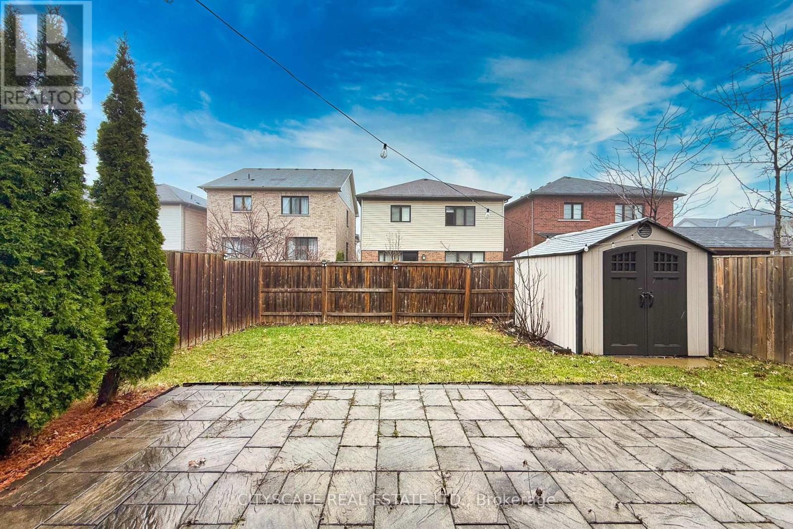 121 Crafter Crescent, Hamilton, Ontario  L8J 0H8 - Photo 46 - X12941810