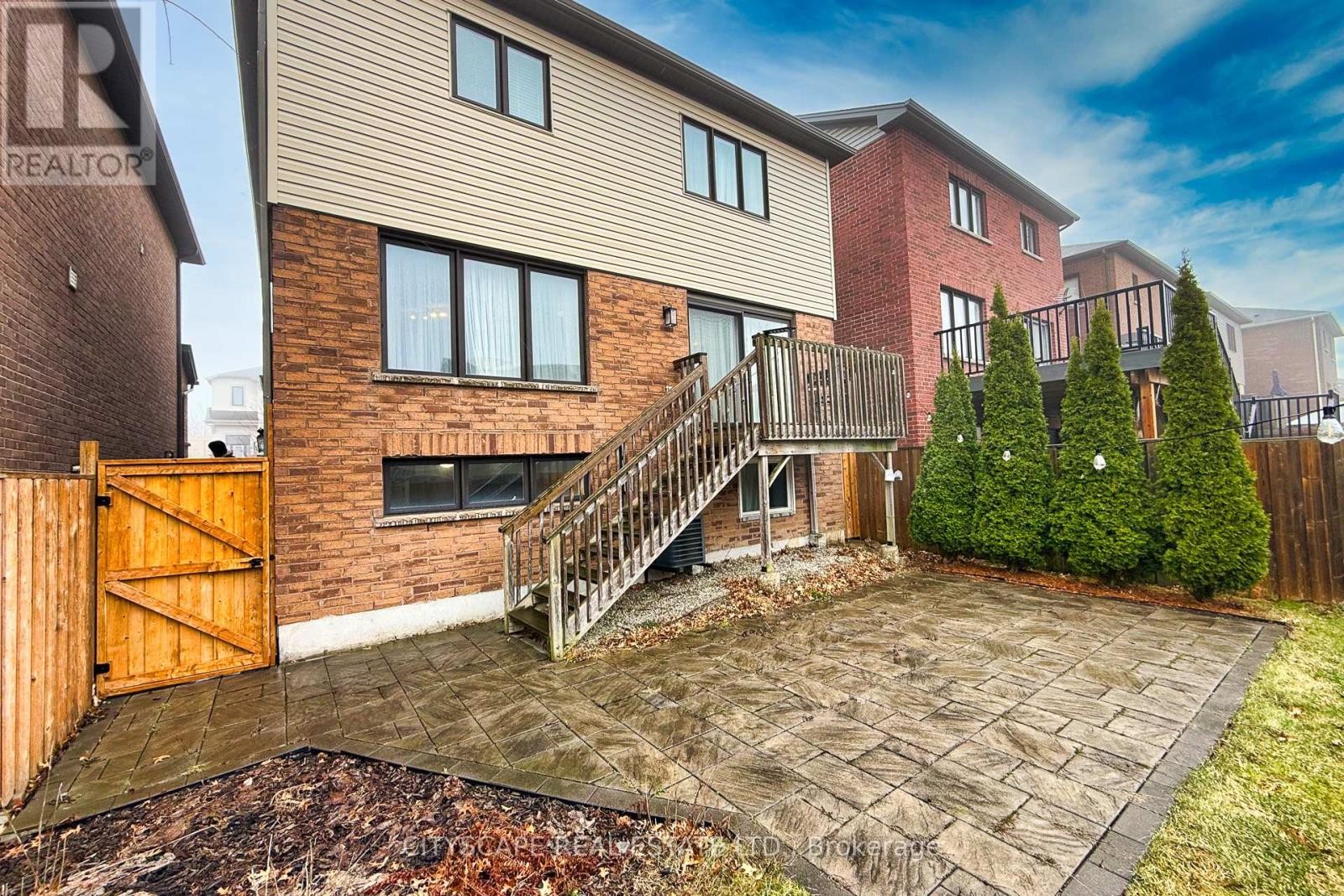 121 Crafter Crescent, Hamilton, Ontario  L8J 0H8 - Photo 50 - X12941810