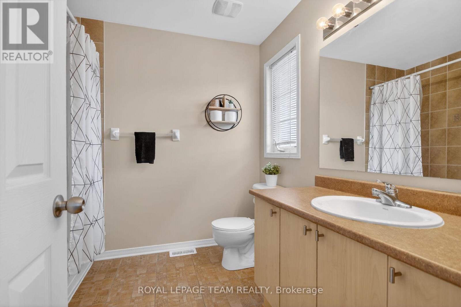 317 Copperfield Crescent, Ottawa, Ontario  K2J 0L2 - Photo 18 - X12959548