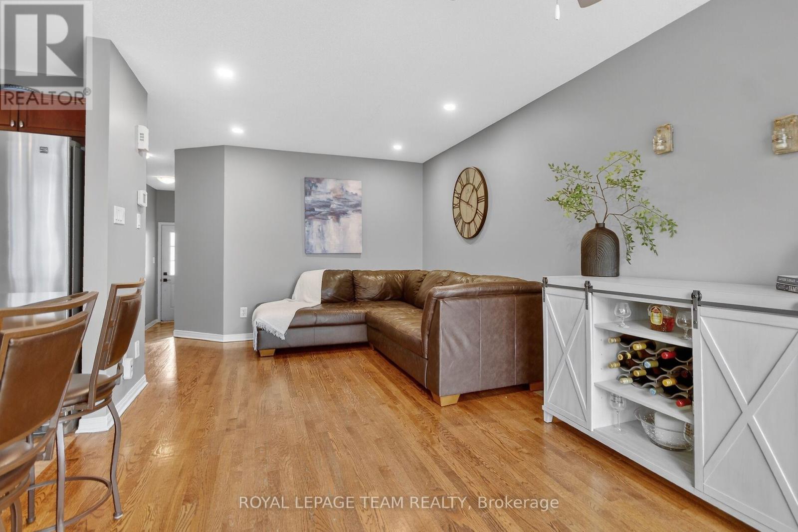 317 Copperfield Crescent, Ottawa, Ontario  K2J 0L2 - Photo 5 - X12959548