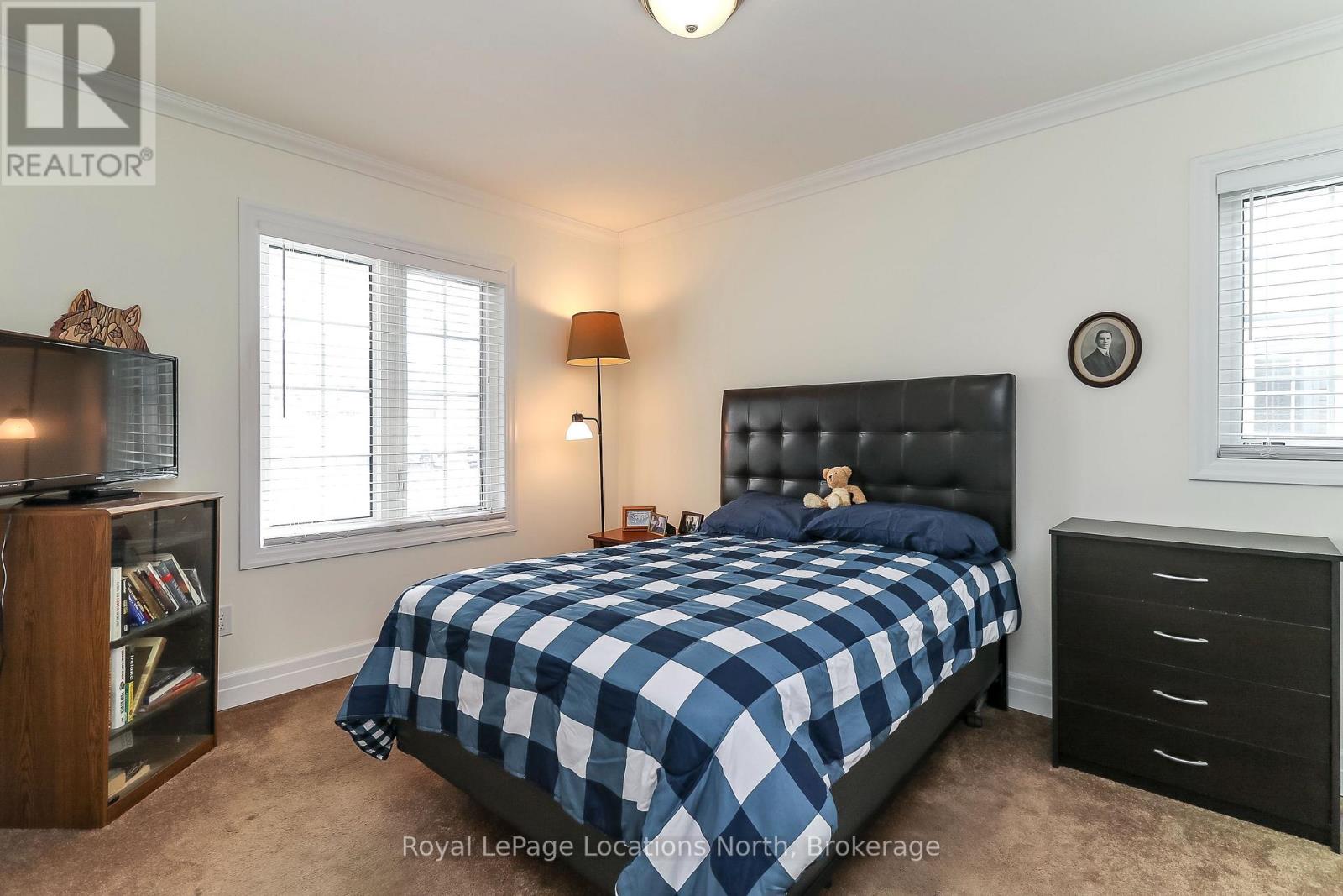 16 New York Avenue, Wasaga Beach, Ontario  L9Z 3A8 - Photo 13 - S12959528