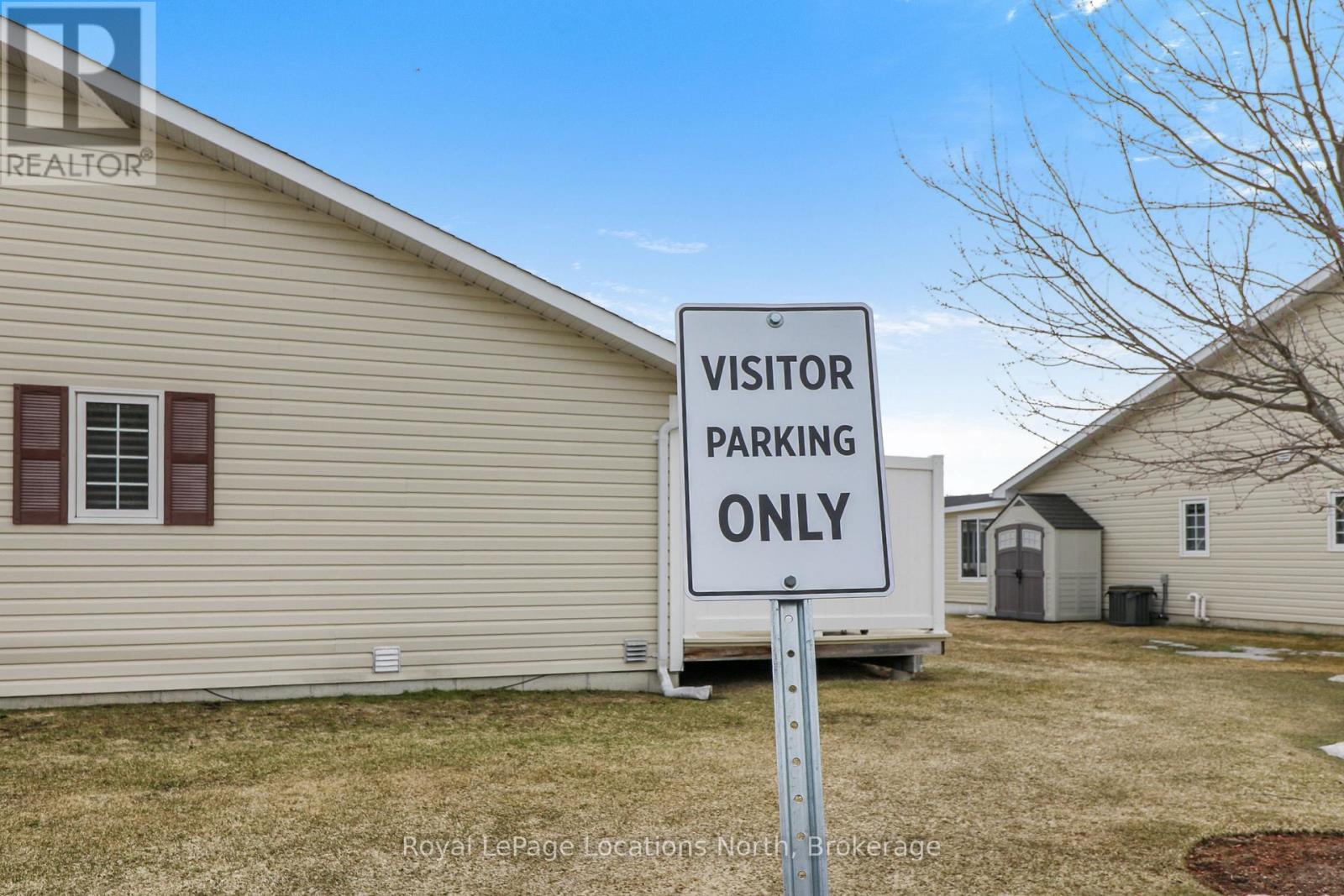 16 New York Avenue, Wasaga Beach, Ontario  L9Z 3A8 - Photo 30 - S12959528