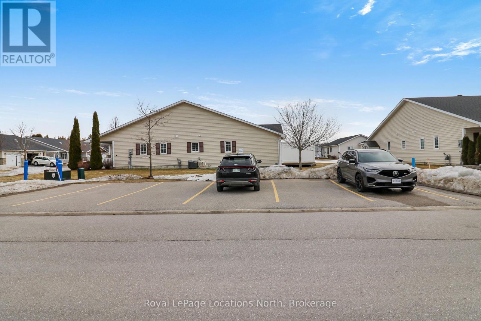 16 New York Avenue, Wasaga Beach, Ontario  L9Z 3A8 - Photo 31 - S12959528