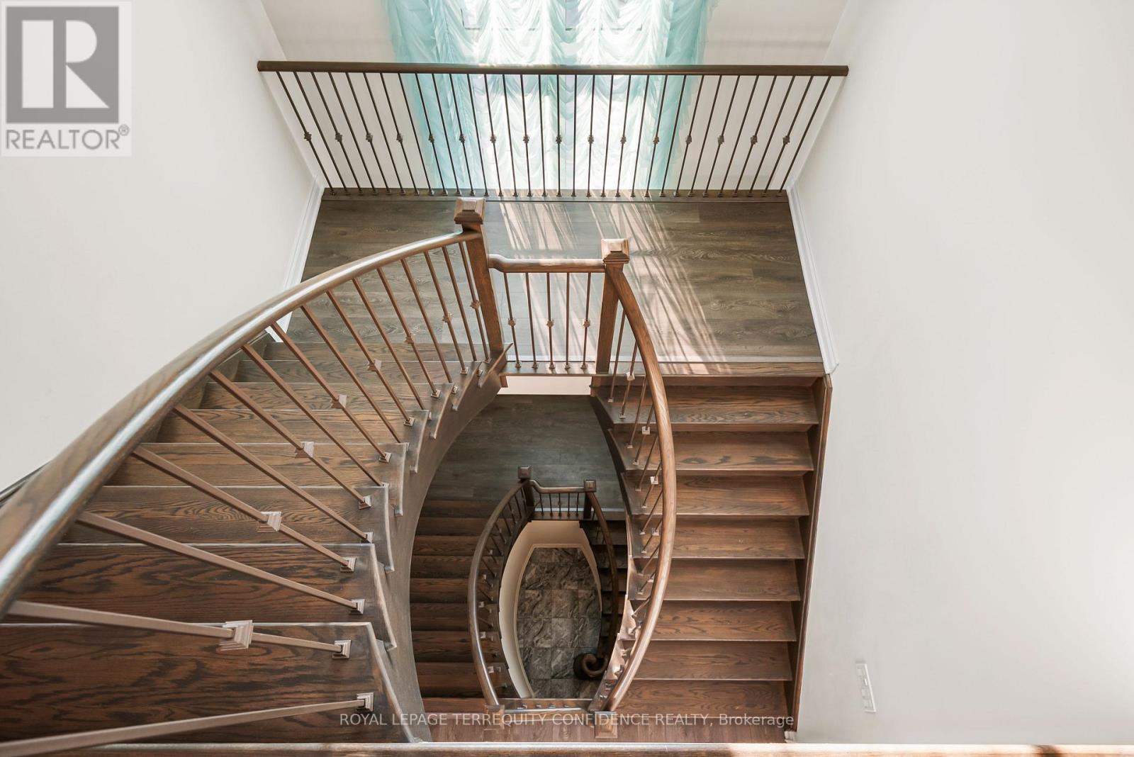 23 Macmurchy Avenue, King, Ontario  L0J 1C0 - Photo 40 - N12807184