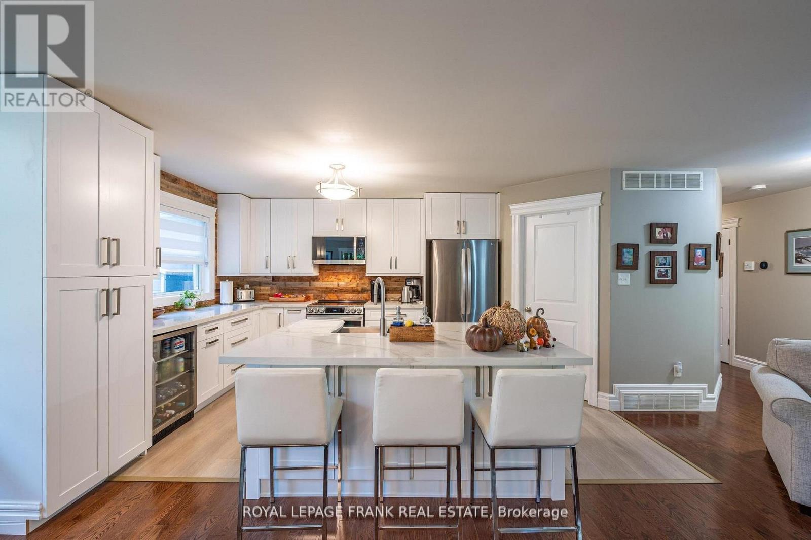 25 Lakeland Avenue, Trent Lakes, Ontario  K0L 1J0 - Photo 10 - X12752156