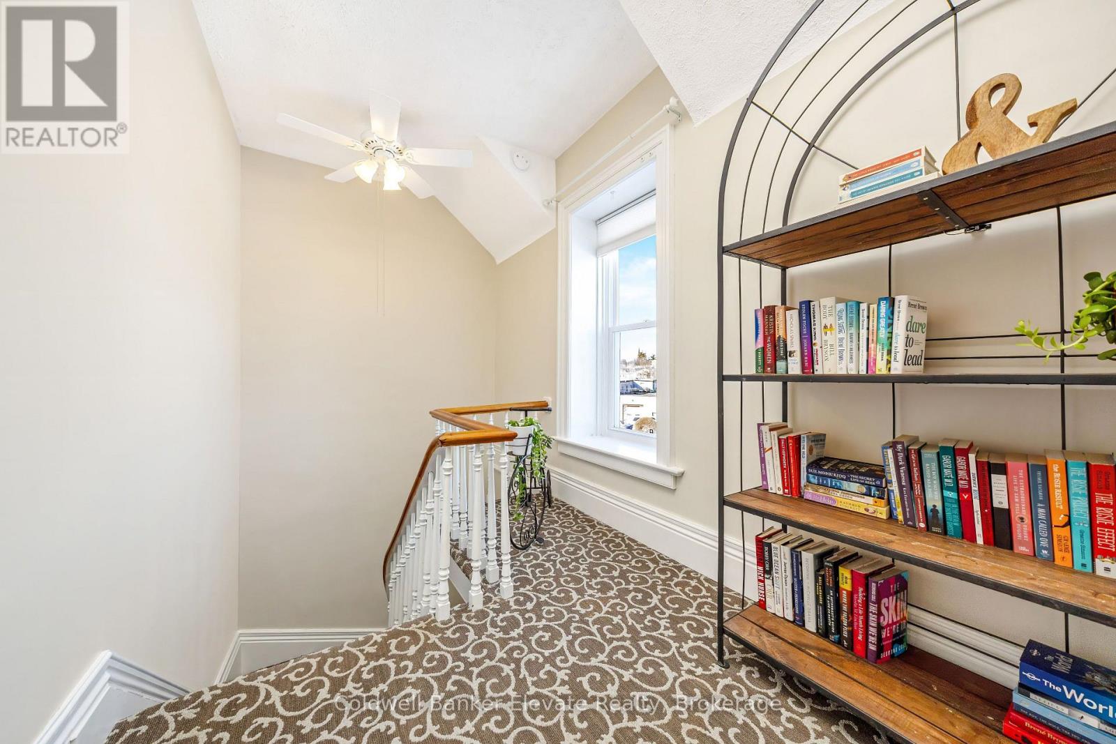 6 Queen Street, Halton Hills, Ontario  L7G 2E4 - Photo 33 - W12909692