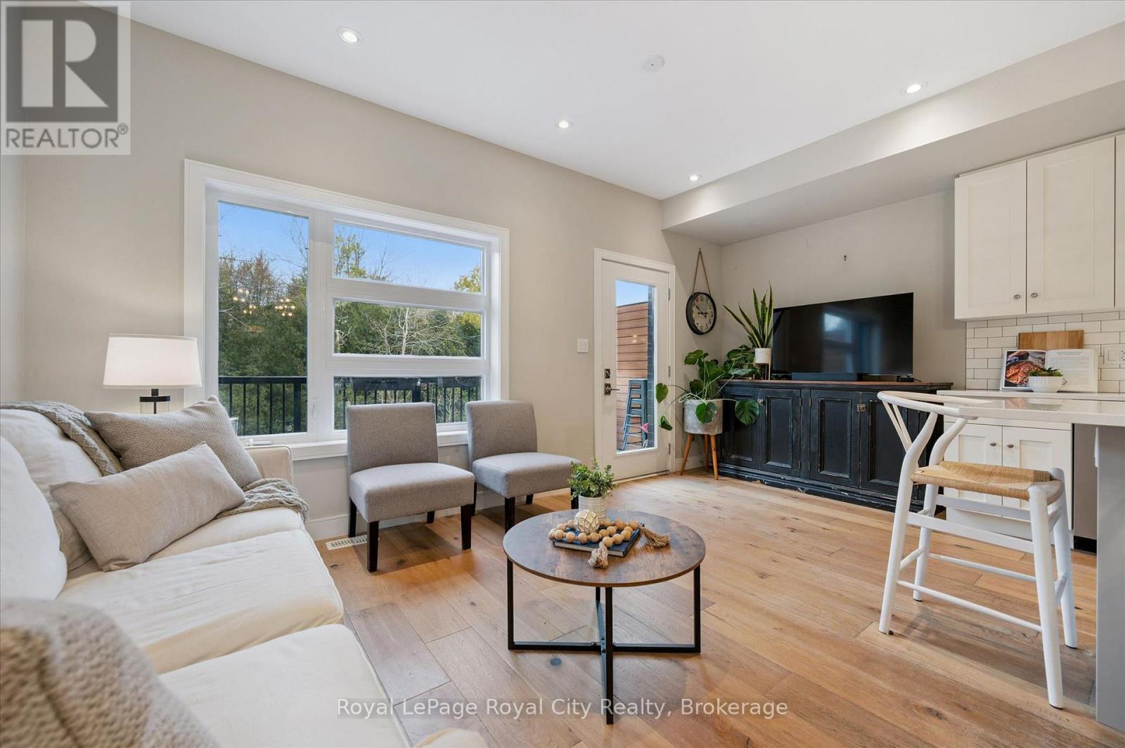 83 - 60 Arkell Road, Guelph, Ontario  N1L 0N8 - Photo 3 - X12959422