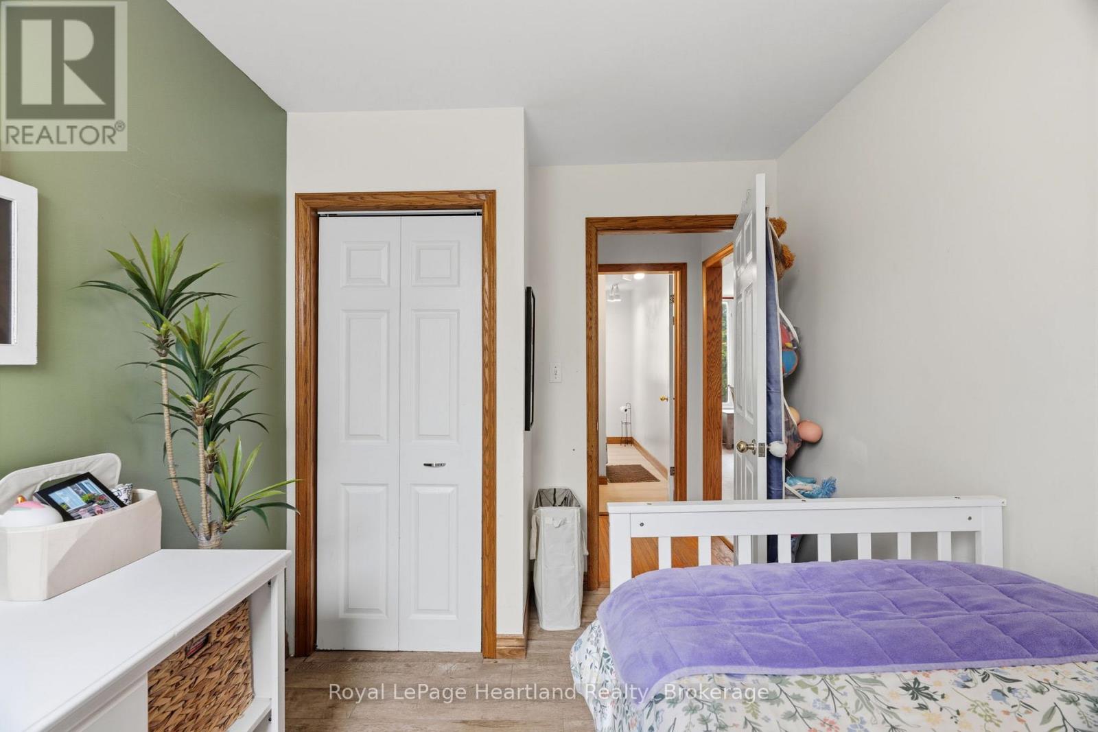 Photo 14 of 43 for 140 Rattenbury Street W