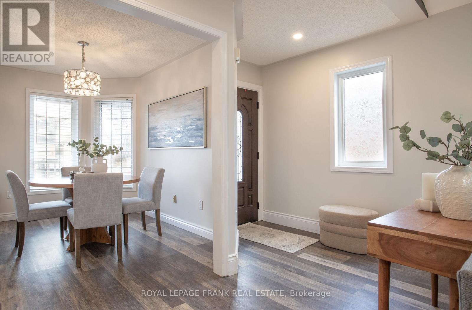 35 Dale Park Drive, Clarington, Ontario  L1E 2Z4 - Photo 2 - E12959322