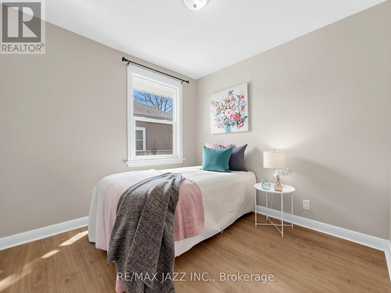 254 Wilson Road S, Oshawa, Ontario  L1H 6C3 - Photo 11 - E12959492