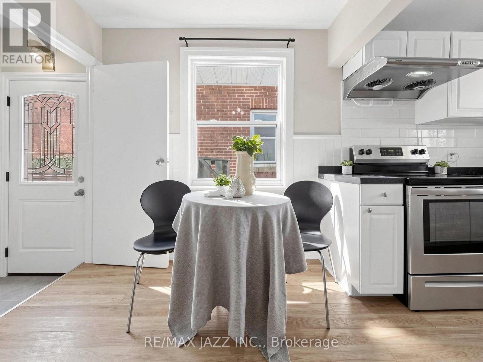 254 Wilson Road S, Oshawa, Ontario  L1H 6C3 - Photo 7 - E12959492