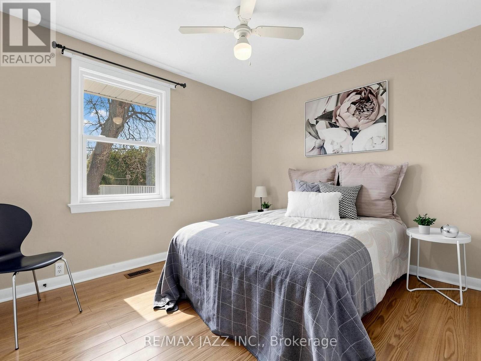 254 Wilson Road S, Oshawa, Ontario  L1H 6C3 - Photo 9 - E12959492