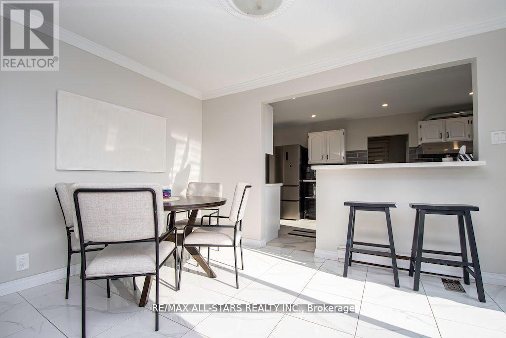 122 Fenelon Drive, Kawartha Lakes, Ontario  K0M 1G0 - Photo 20 - X12959356