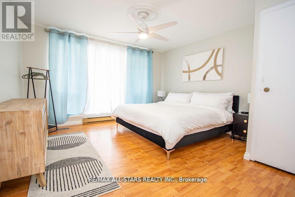 122 Fenelon Drive, Kawartha Lakes, Ontario  K0M 1G0 - Photo 23 - X12959356