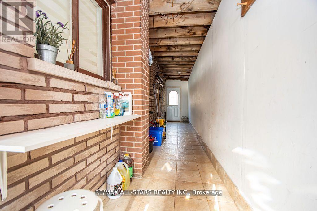 122 Fenelon Drive, Kawartha Lakes, Ontario  K0M 1G0 - Photo 28 - X12959356