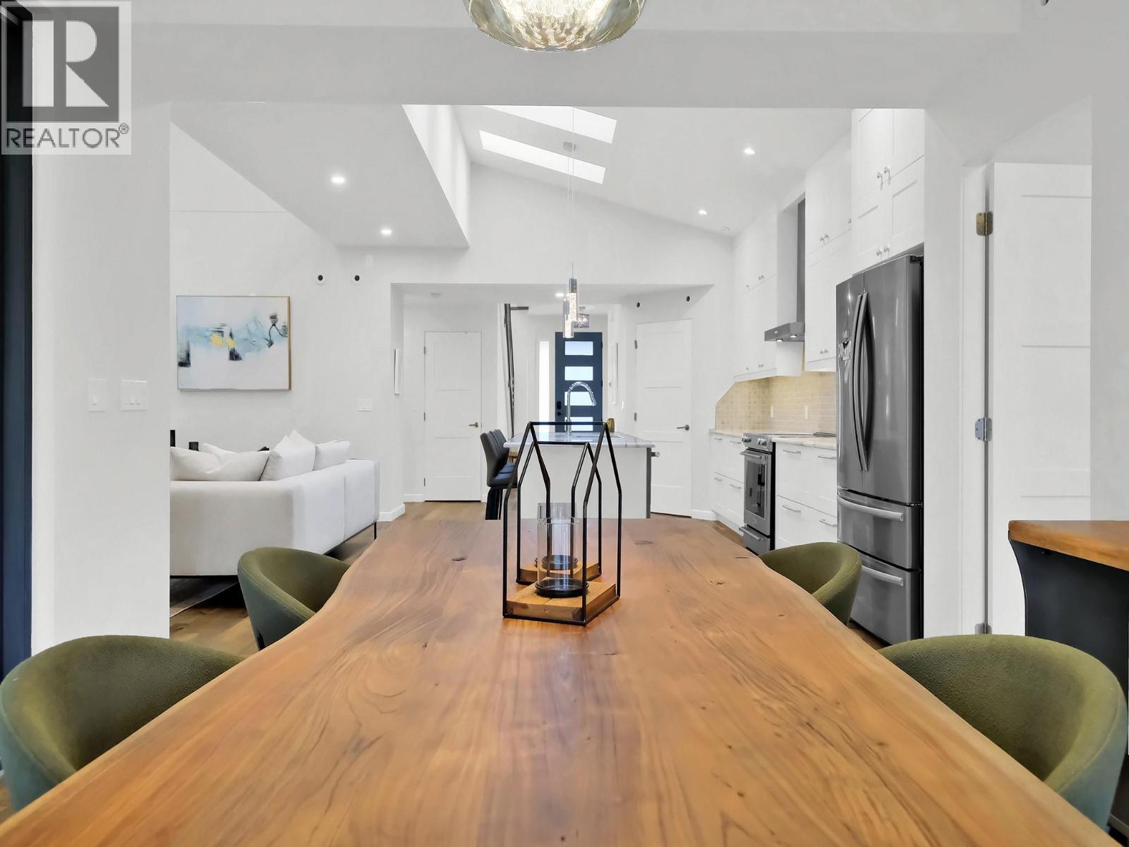 700 CHURCHILL Avenue Penticton Photo 12