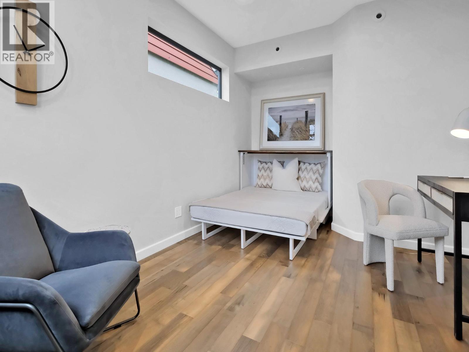 700 CHURCHILL Avenue Penticton Photo 15