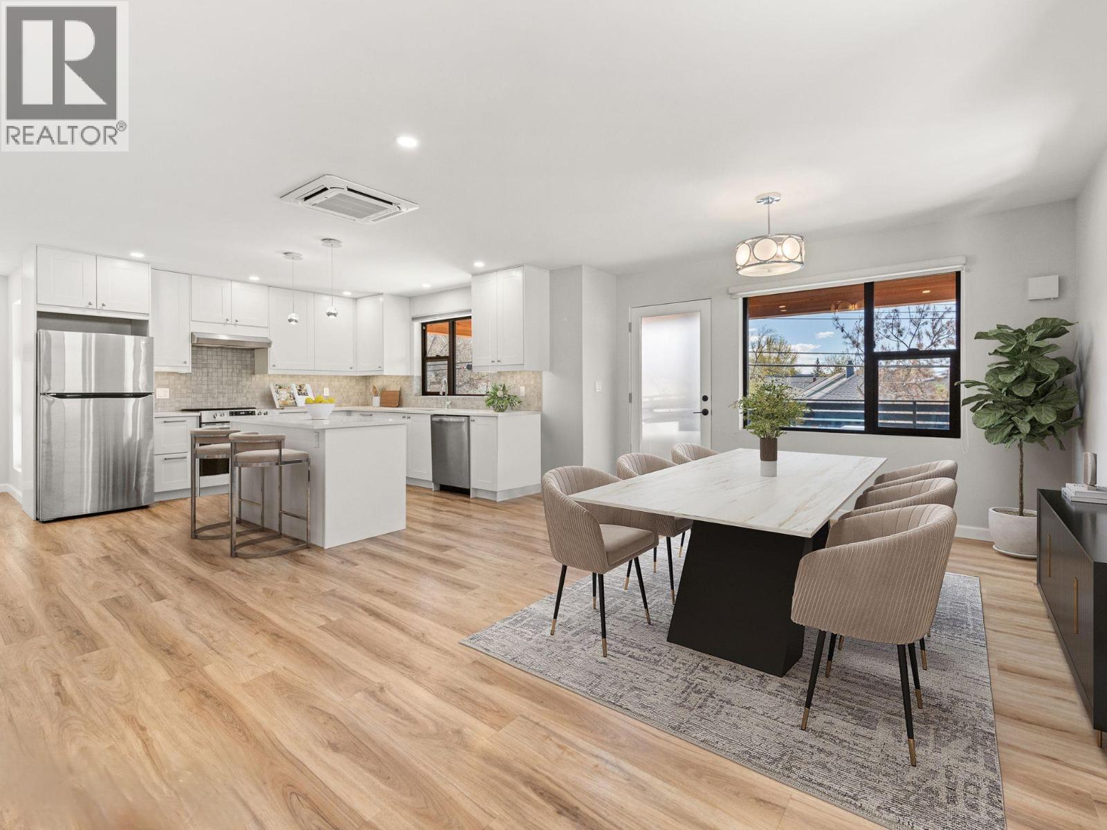 700 CHURCHILL Avenue Penticton Photo 32