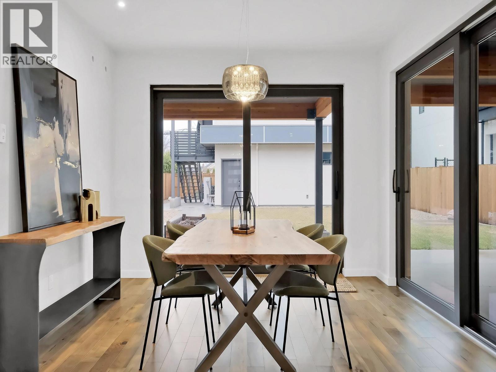 700 CHURCHILL Avenue Penticton Photo 10