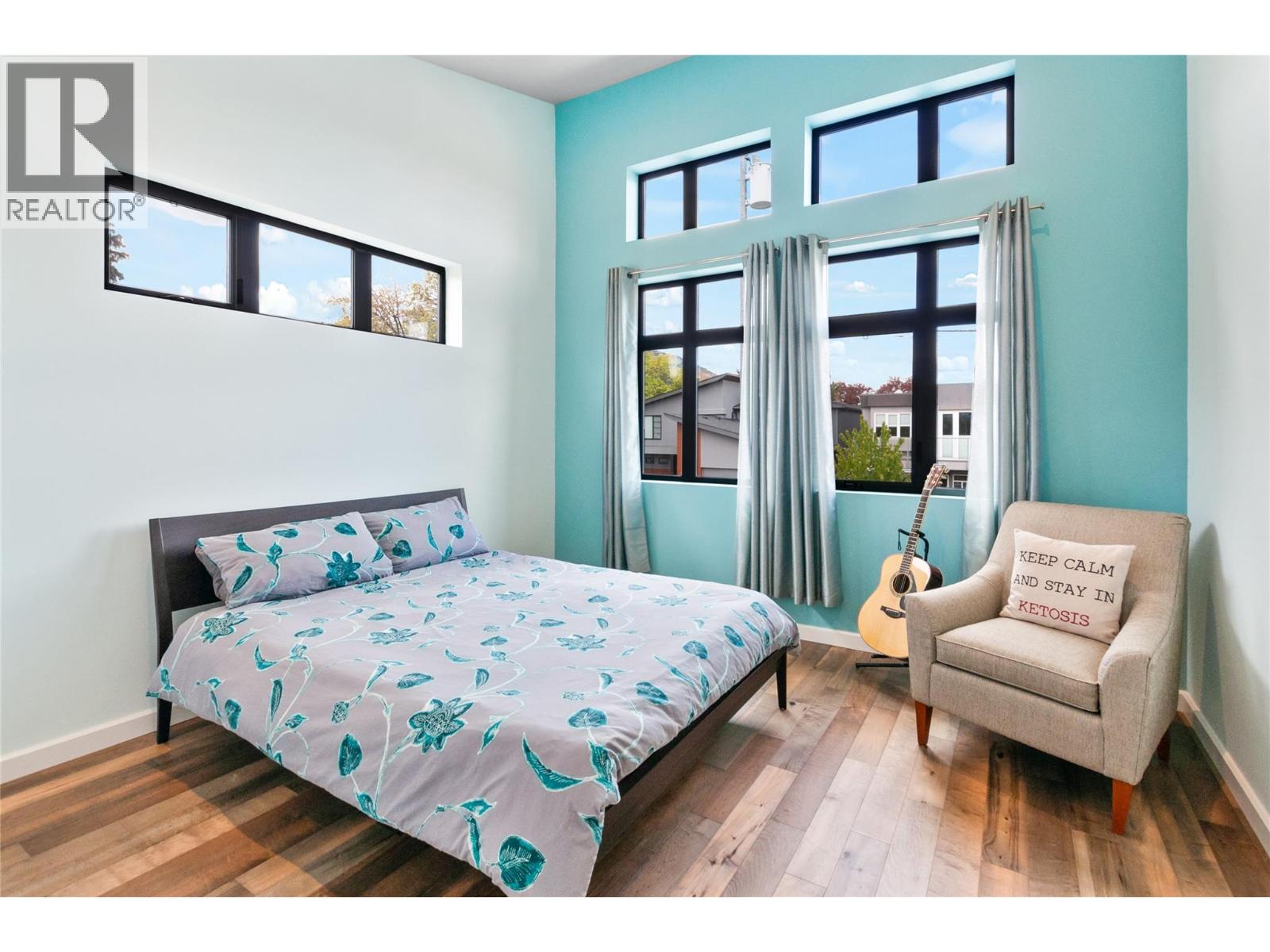 700 CHURCHILL Avenue Penticton Photo 30