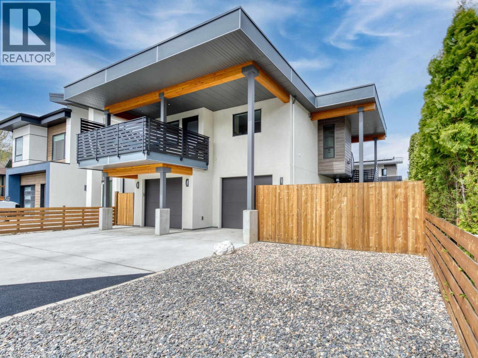 700 CHURCHILL Avenue Penticton Photo 44