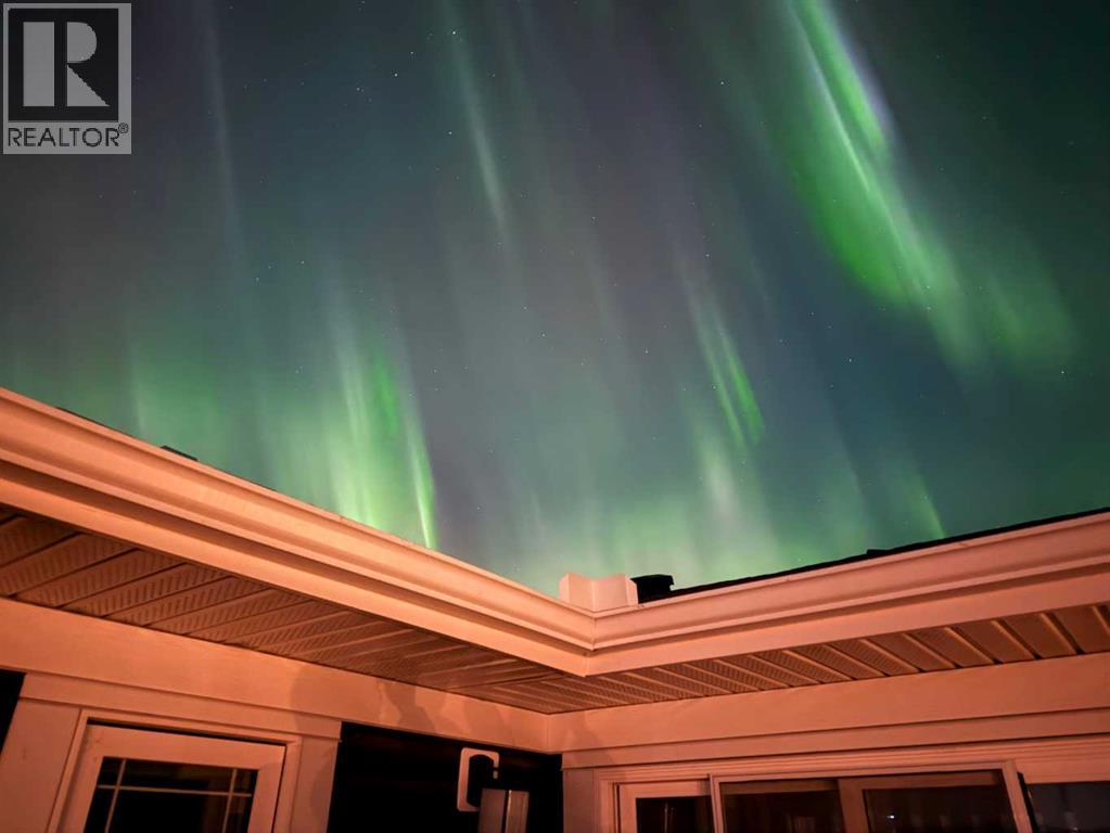 47 Amblefield Grove Nw, Calgary, Alberta T3P 2B7 - Photo 3 - A2295378