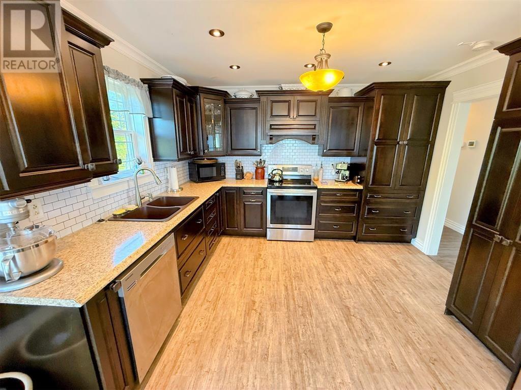 16 Park Crescent, Catalina, Newfoundland & Labrador    - Photo 7 - 1295860