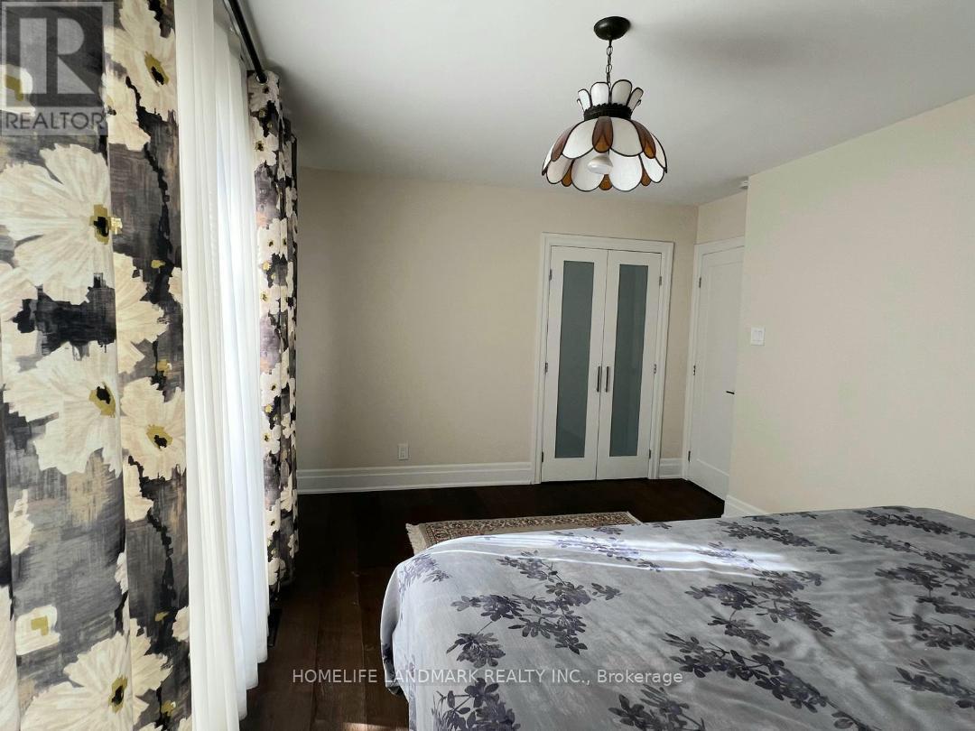 22 Coreydale Court, Toronto, Ontario  M3H 4T2 - Photo 25 - C12959388