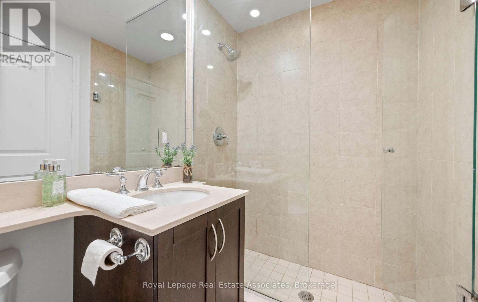 908 - 21 Grand Magazine Street, Toronto, Ontario  M5V 1B5 - Photo 17 - C12959416