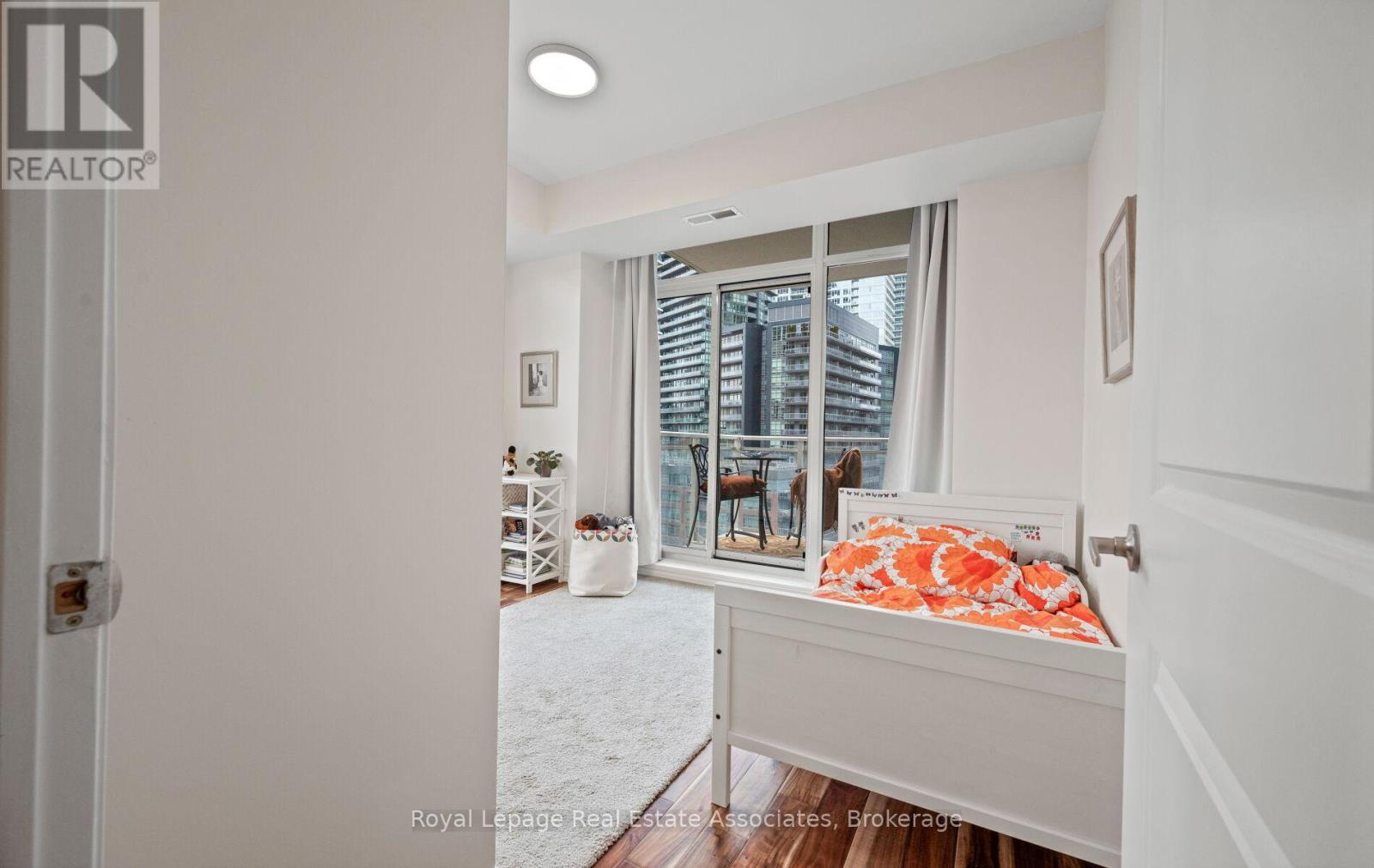 908 - 21 Grand Magazine Street, Toronto, Ontario  M5V 1B5 - Photo 18 - C12959416