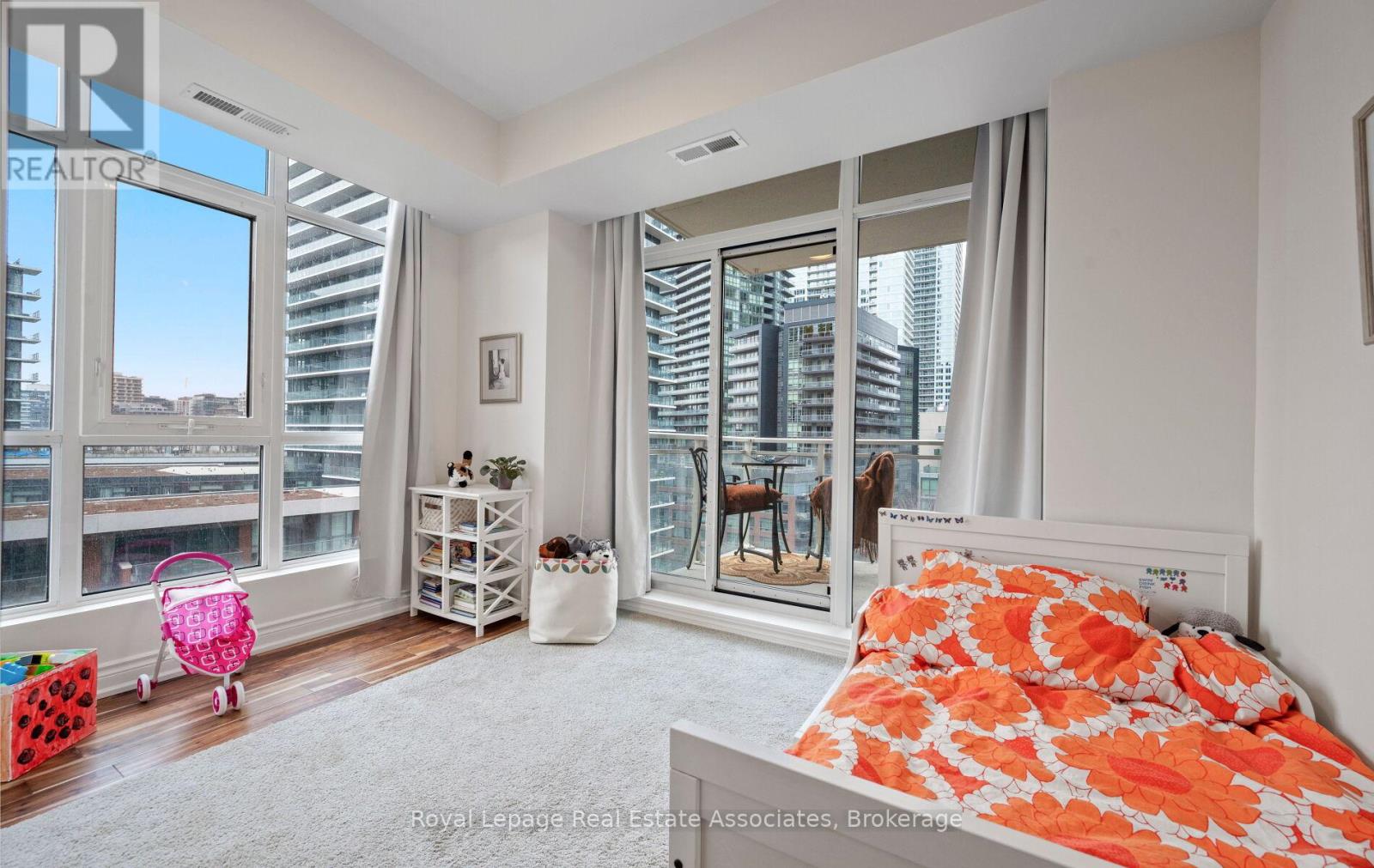 908 - 21 Grand Magazine Street, Toronto, Ontario  M5V 1B5 - Photo 19 - C12959416