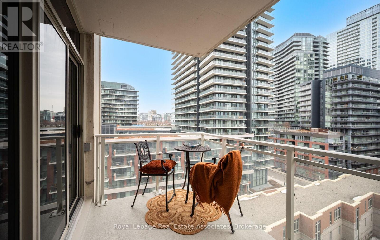 908 - 21 Grand Magazine Street, Toronto, Ontario  M5V 1B5 - Photo 21 - C12959416