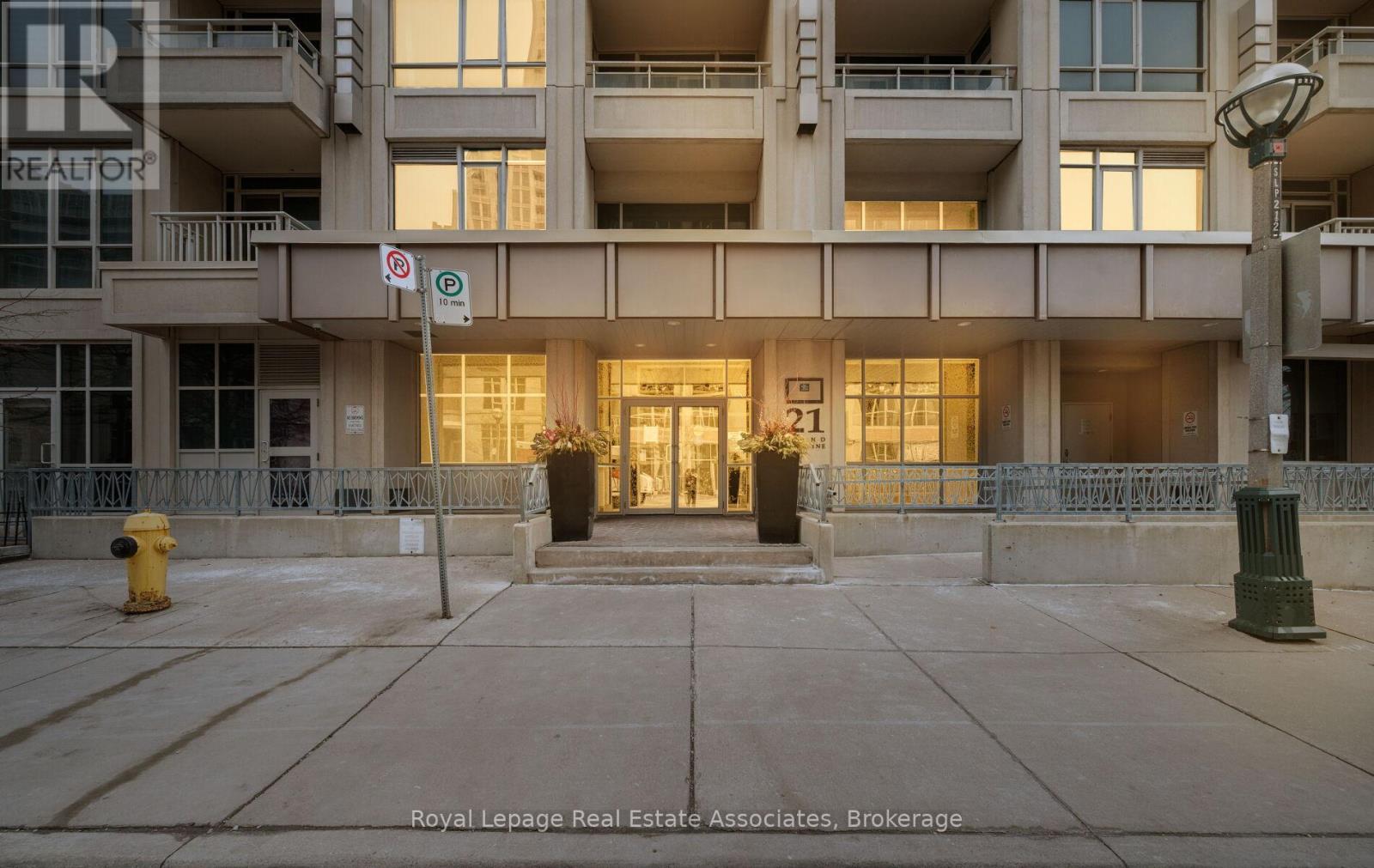 908 - 21 Grand Magazine Street, Toronto, Ontario  M5V 1B5 - Photo 40 - C12959416