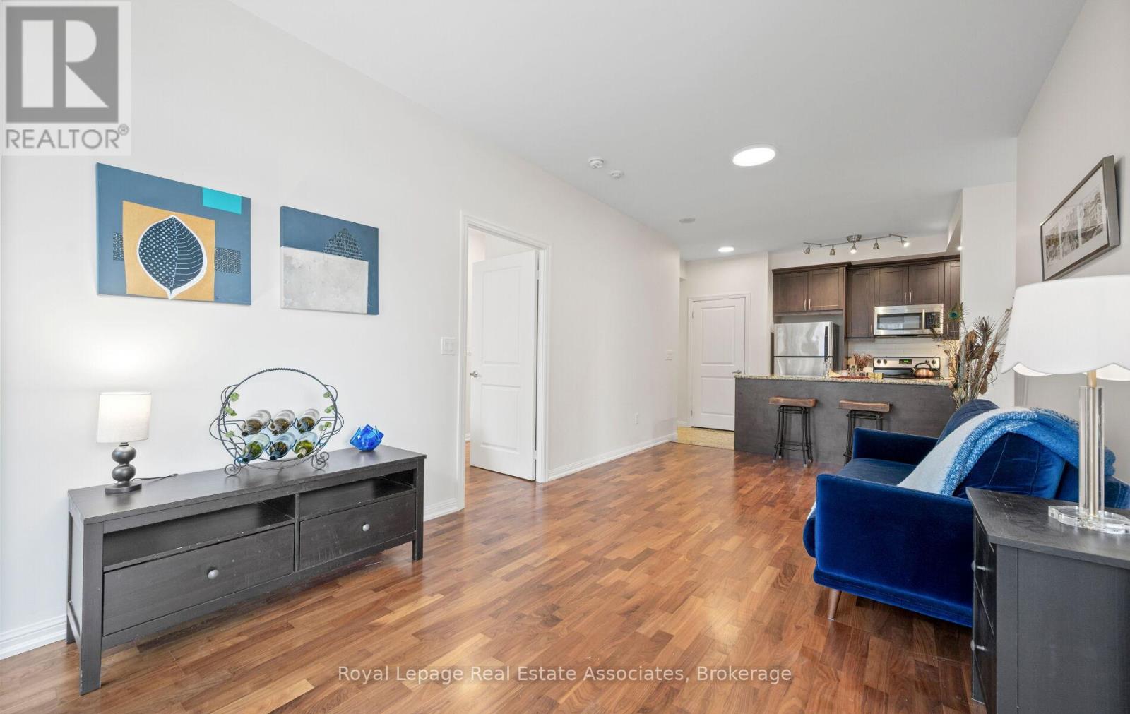 908 - 21 Grand Magazine Street, Toronto, Ontario  M5V 1B5 - Photo 6 - C12959416