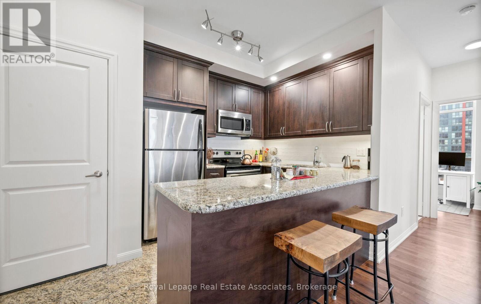 908 - 21 Grand Magazine Street, Toronto, Ontario  M5V 1B5 - Photo 7 - C12959416