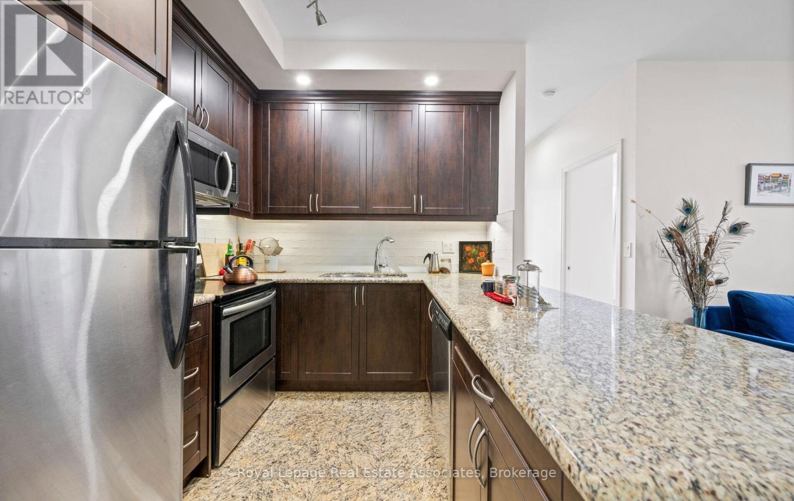 908 - 21 Grand Magazine Street, Toronto, Ontario  M5V 1B5 - Photo 8 - C12959416