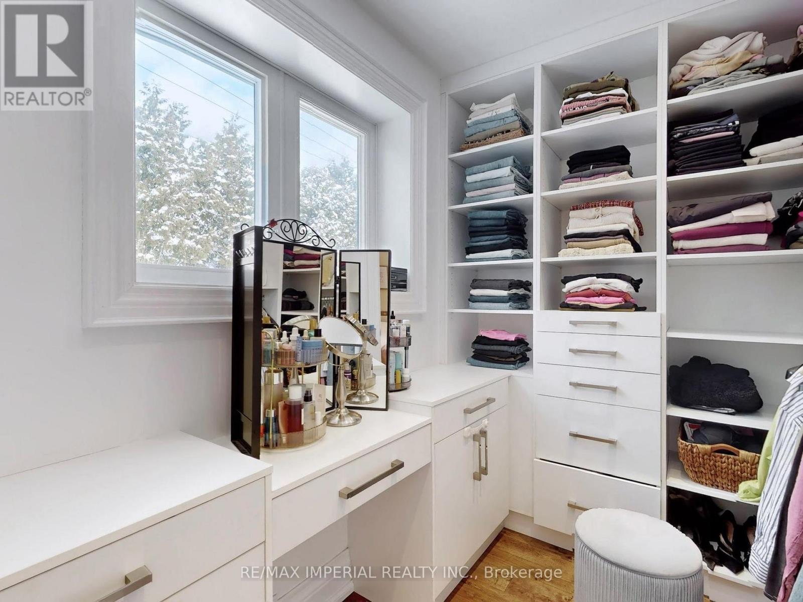 35 Waddington Crescent, Toronto, Ontario  M2J 2Z9 - Photo 21 - C12959430