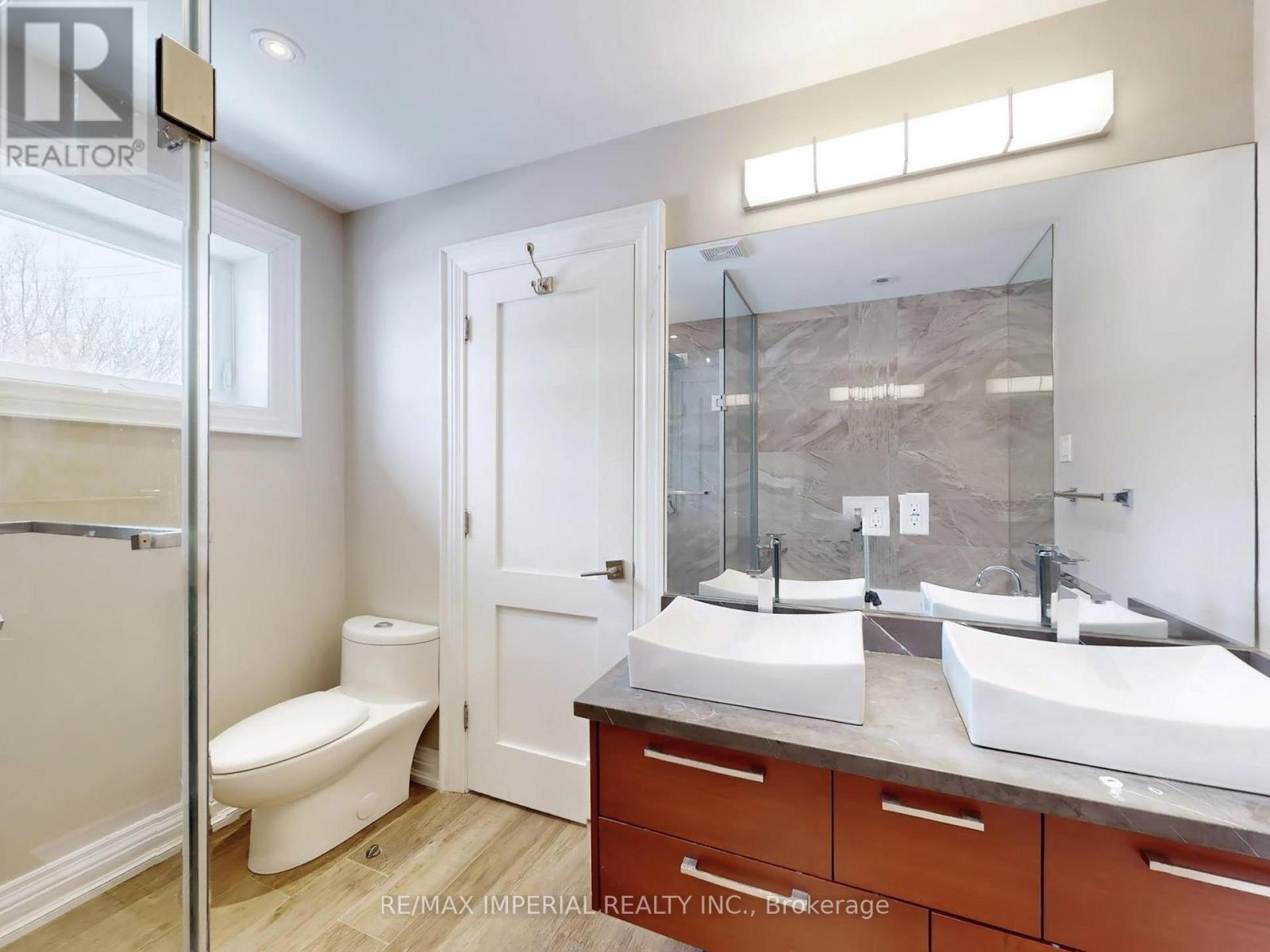 35 Waddington Crescent, Toronto, Ontario  M2J 2Z9 - Photo 22 - C12959430